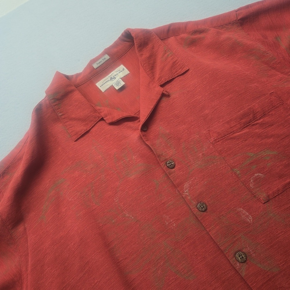 Hook and Tackle Mens 2XL Red Silk Fishing Shirt Short Sleeve Tropical Fish Print